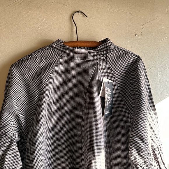 Eva’s Sunday oversized linen tunic blouse - Picture 2 of 6